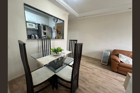 Apartamento à venda com 2 quartos, 61m² em Jardim Tupanci, Barueri