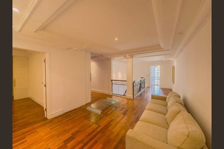 Casa de Condomínio à venda com 4 quartos, 550m² em  Alphaville, Santana de Parnaíba