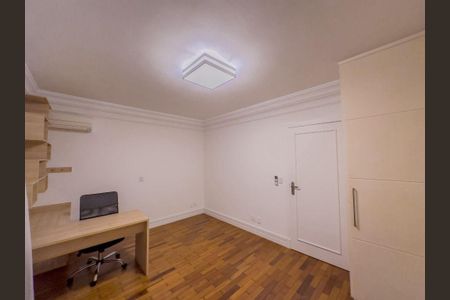 Casa de Condomínio à venda com 4 quartos, 550m² em  Alphaville, Santana de Parnaíba