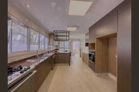 Casa de condomínio à venda com 560m², 4 quartos e 6 vagas