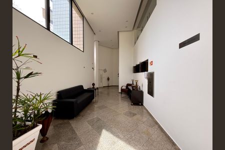 Apartamento à venda com 180m², 4 quartos e 4 vagasHall Social Bloco 