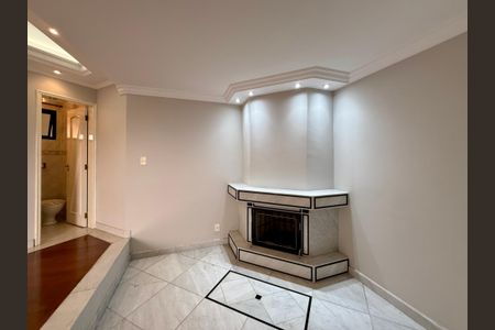 Apartamento à venda com 180m², 4 quartos e 4 vagasSala