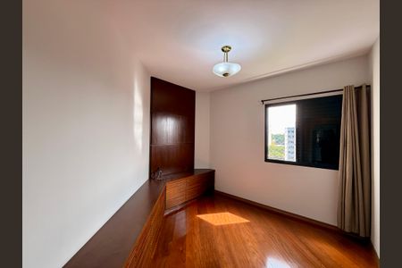 Apartamento à venda com 180m², 4 quartos e 4 vagasQuarto 3
