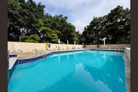 Apartamento à venda com 180m², 4 quartos e 4 vagasPiscina 