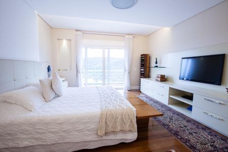 Casa à venda com 4 quartos, 668m² em Colinas da Anhanguera, Santana de Parnaíba