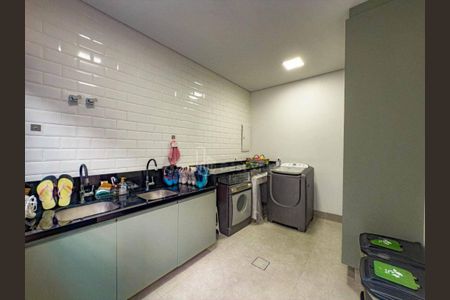 Casa à venda com 350m², 4 quartos e 4 vagas