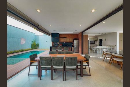 Casa à venda com 350m², 4 quartos e 4 vagas