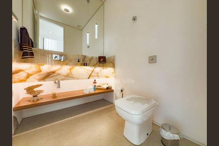 Casa à venda com 350m², 4 quartos e 4 vagas