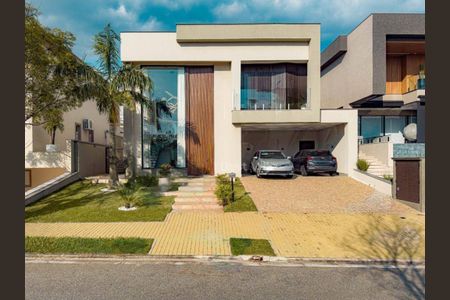 Casa à venda com 350m², 4 quartos e 4 vagas