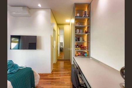 Casa à venda com 350m², 4 quartos e 4 vagas