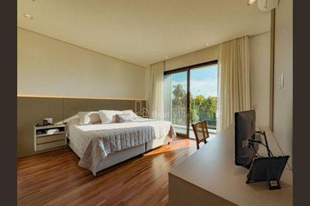 Casa à venda com 350m², 4 quartos e 4 vagas