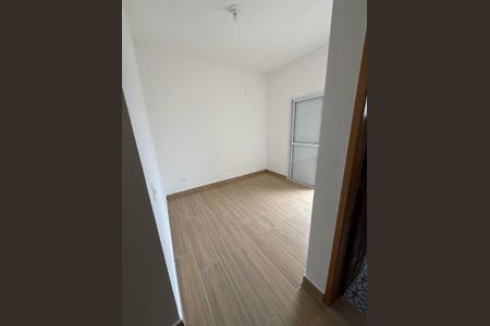 Casa de condomínio à venda com 110m², 3 quartos e 2 vagas