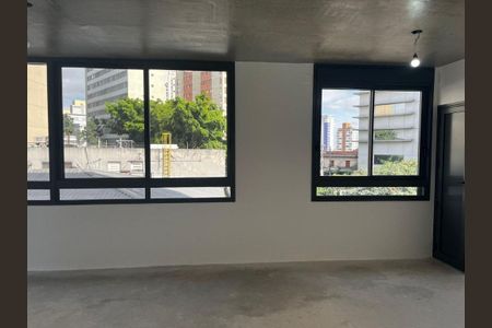 Apartamento à venda com 2 quartos, 111m² em Sumaré, São Paulo