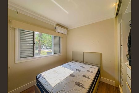 Casa à venda com 390m², 3 quartos e 8 vagas