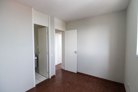 Apartamento à venda com 70m², 3 quartos e 1 vagaQuarto 2