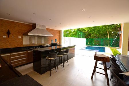 Casa de condomínio à venda com 490m², 4 quartos e 4 vagas