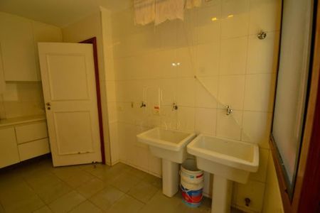 Casa de Condomínio à venda com 4 quartos, 490m² em Alphaville, Santana de Parnaíba