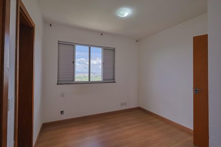 Apartamento à venda com 130m², 4 quartos e 3 vagasSuíte 2