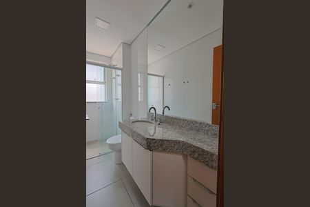 Apartamento à venda com 130m², 4 quartos e 3 vagasBanheiro Social