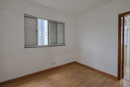 Apartamento à venda com 130m², 4 quartos e 3 vagasSuíte 1