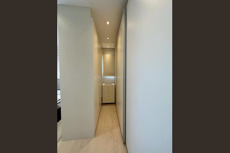 Apartamento à venda com 2 quartos, 122m² em Empresarial 18 do Forte, Barueri