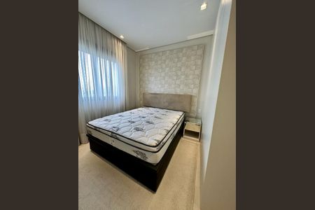 Apartamento à venda com 2 quartos, 122m² em Empresarial 18 do Forte, Barueri