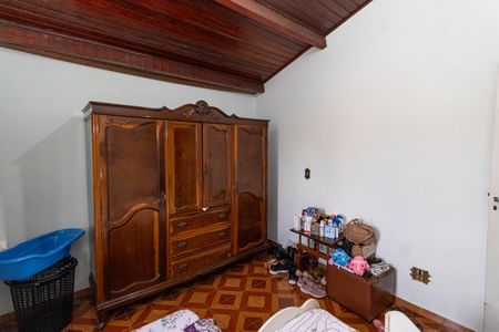 Casa à venda com 250m², 3 quartos e 3 vagasQuarto 2