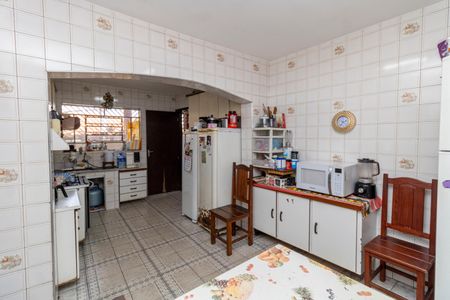 Casa à venda com 250m², 3 quartos e 3 vagasCozinha