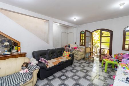 Sala de casa à venda com 3 quartos, 250m² em Vila Medeiros, São Paulo