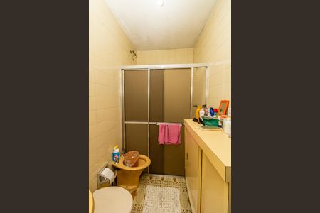 Casa à venda com 250m², 3 quartos e 3 vagasBanheiro de serviço