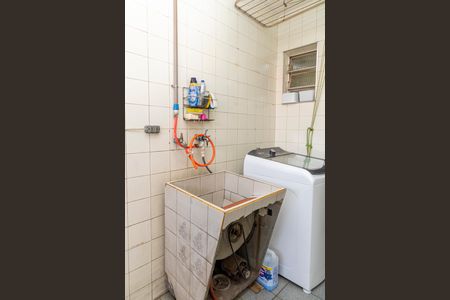 Casa à venda com 250m², 3 quartos e 3 vagasÁrea de Serviço