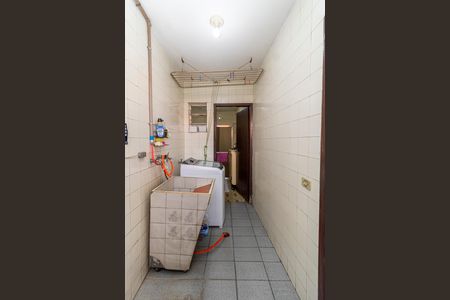 Casa à venda com 250m², 3 quartos e 3 vagasÁrea de Serviço