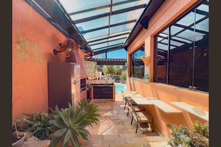 Casa à venda com 457m², 4 quartos e 3 vagas