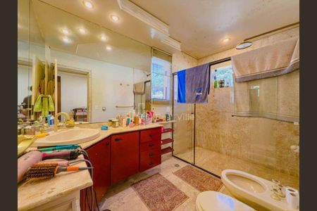 Casa à venda com 457m², 4 quartos e 3 vagas