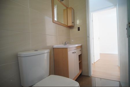 Apartamento para alugar com 55m², 2 quartos e sem vagaBanheiro