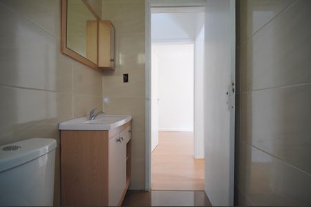 Apartamento para alugar com 55m², 2 quartos e sem vagaBanheiro