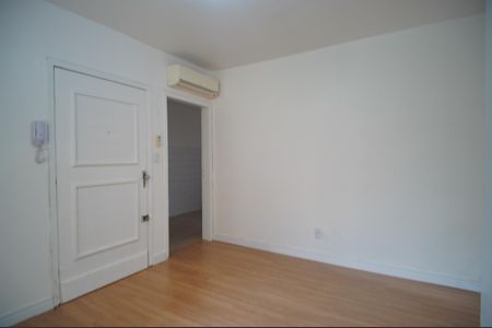 Sala  de apartamento para alugar com 2 quartos, 55m² em Centro, São Leopoldo