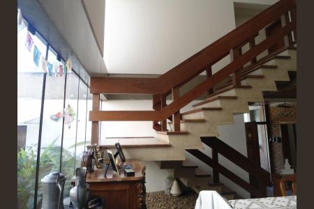 Casa de condomínio à venda com 400m², 4 quartos e 4 vagas