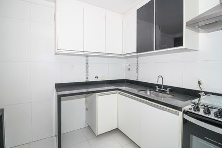 Apartamento à venda com 75m², 2 quartos e 1 vagaCozinha