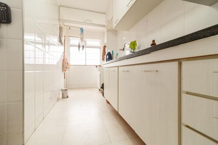 Apartamento à venda com 64m², 2 quartos e 1 vaga Apartamento à venda com 64m², 2 quartos e 1 vagaCozinha