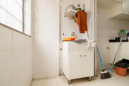 Apartamento à venda com 64m², 2 quartos e 1 vaga Apartamento à venda com 64m², 2 quartos e 1 vagaÁrea de Serviço