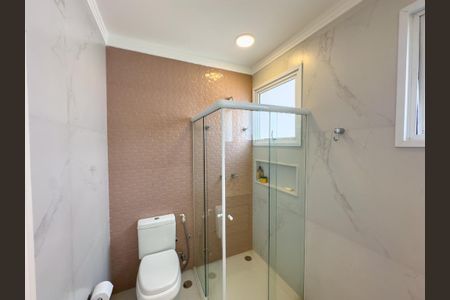 Casa de condomínio à venda com 435m², 3 quartos e 6 vagas