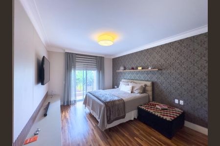 Casa de condomínio à venda com 435m², 3 quartos e 6 vagas