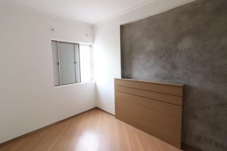 Quarto 1 de apartamento à venda com 2 quartos, 59m² em Umuarama, Osasco