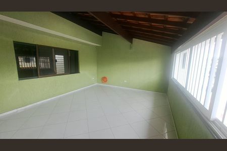 Casa à venda com 2 quartos, 161m² em Vila Gustavo, São Paulo