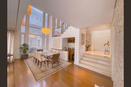 Casa de condomínio à venda com 427m², 4 quartos e 6 vagas