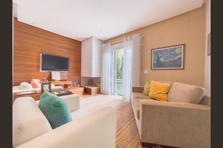 Casa de condomínio à venda com 427m², 4 quartos e 6 vagas