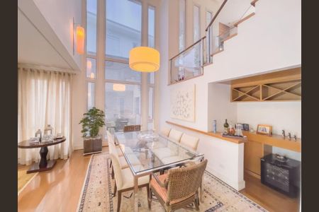 Casa de condomínio à venda com 427m², 4 quartos e 6 vagas