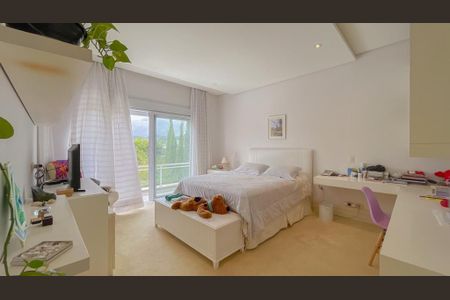 Casa de condomínio à venda com 427m², 4 quartos e 6 vagas