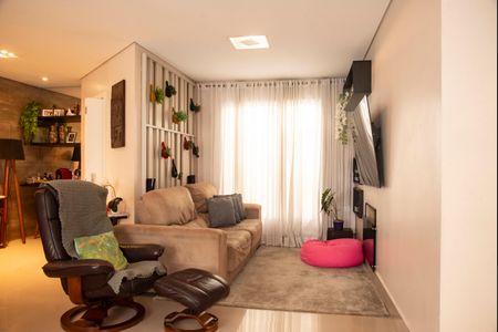 Casa à venda com 180m², 3 quartos e 3 vagasSala